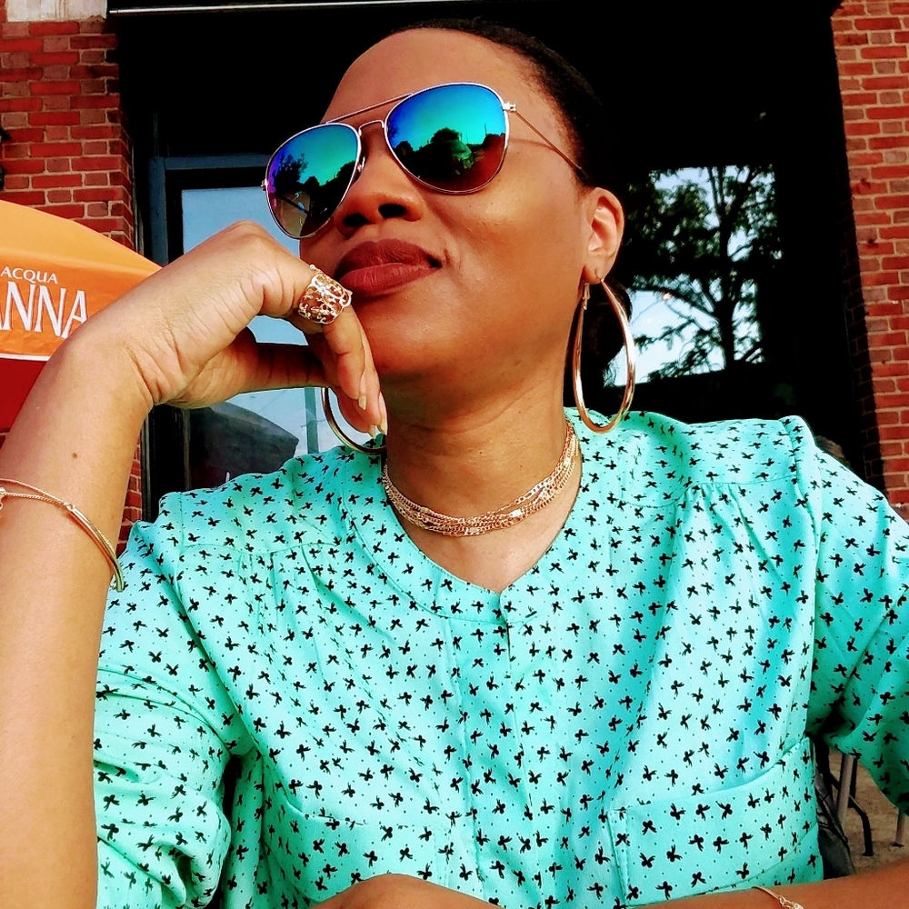 Meet your Posher, Montisha